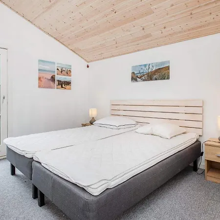6 Person In Idestrup * Boto By